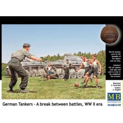 MASTERBOX MB35149 1/35 German tankmen in the break bet. Combats