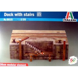 ITALERI 5615 1/35 Dock with stairs