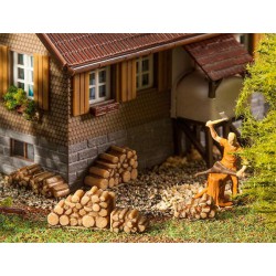 FALLER 180940 HO 1/87 6 Petites piles de bois de chauffage - 6stacks of firewood