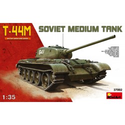 MINIART 37002 1/35 Soviet Medium Tank T-44M