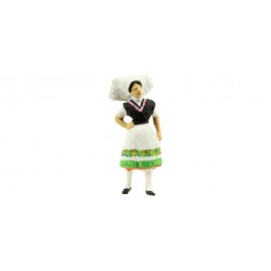 Preiser 29036 HO 1/87 Femme En Costume Traditionnel