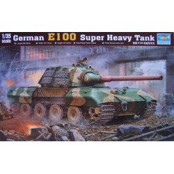 TRUMPETER 00384 1/35 German E-100 Super Heavy Tank