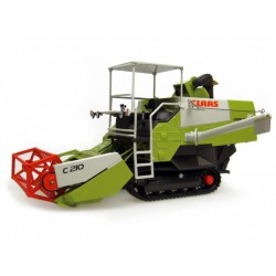 Universal Hobbies 2672 1/32 Claas Crop Tiger 30 Terra Trac