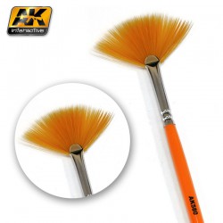 AK INTERACTIVE AK580 WEATHERING BRUSH FAN SHAPE