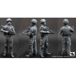 BLACK DOG F35034 1/35 British soldier in Afghanistan