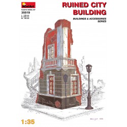 Miniart 35519 1/35 Ruined City Building