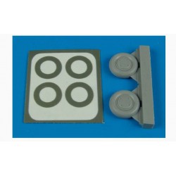 AIRES 7258 1/72 P-40 wheels & paint masks (type B) for Other