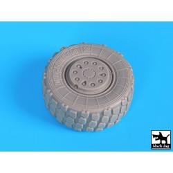 Miniart 72023 1/72 GOODS SHED