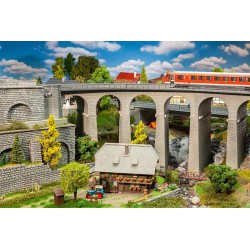 FALLER 120466 HO 1/87  Viaduct set, two-track, curved