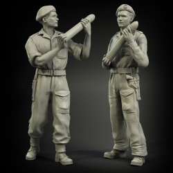 PANZER ART FI35-053 1/35 British RAC North Africa loading 75mm  ammo soldiers  set