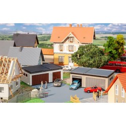 FALLER 180315 HO 1/87 2 Double garages with driving parts