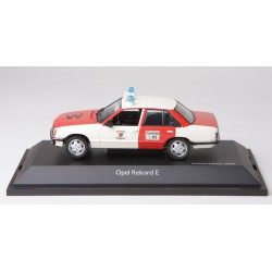 SCHUCO 03426 1/43 Opel Rekord E "Feuerwehr Wuppertal"