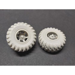 PANZER ART RE35-639 1/35 KRAZ-260 & 6322 Road wheels set