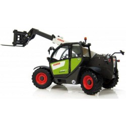 UNIVERSAL HOBBIES 2979 1/32 Claas Scorpion 6030 with fork