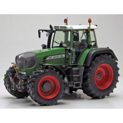 WEISE-TOYS 1068 1/32 Fendt Vario 926 TMS