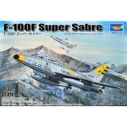 TRUMPETER 02246 1/32 F-100F Super Sabre