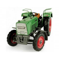 UNIVERSAL HOBBIES 5270 1/32 Fendt Farmer 3S - 2WD