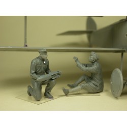 COPPER STATE MODEL F32028 1/32 RFC Air Mechanics installing the bombs