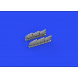 EDUARD 648667 1/48 Spitfire Mk.V three-stacks exhausts rounded 1/48 for EDUARD