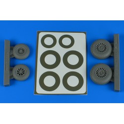 AIRES 4847 1/48 A-26B/C (B-26B/C) Invader wheels & paint masks early - diamond pattern for ICM