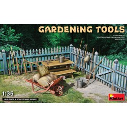 MINIART 35641 1/35 Gardening Tools