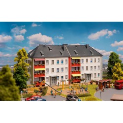 FALLER 190084 1/87 Promotional set Residential complex
