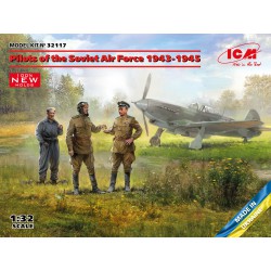 ICM 32117 1/32 Pilots of the Soviet Air Force 1943-1945