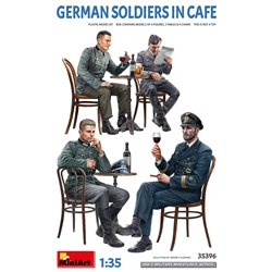 MINIART 35396 1/35 German Soldiers in Cafe