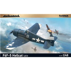 EDUARD 8229 1/48 F6F-5 Hellcat late Weekend edition