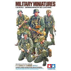 TAMIYA 35382 1/35 German Infantry Set Late WWII