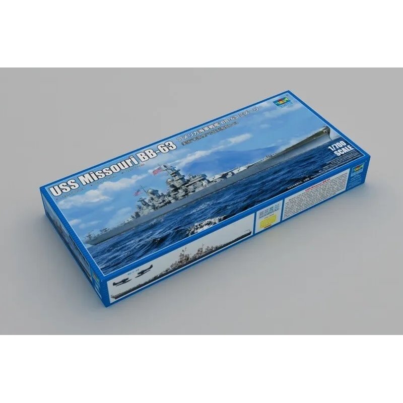 TRUMPETER 06748 1/700 USS Missouri BB-63