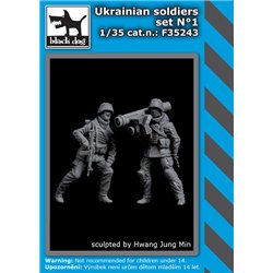 BLACK DOG F35243 1/35 Ukrainian soldiers set N°1 