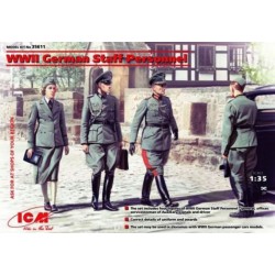 ICM 35611 1/35 WWII German Staff Personnel (4 figures)
